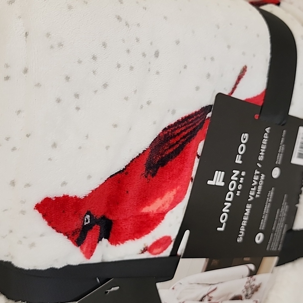 🐦 LONDON FOG CARDINAL THROW 🐦 - Picture 2 of 6